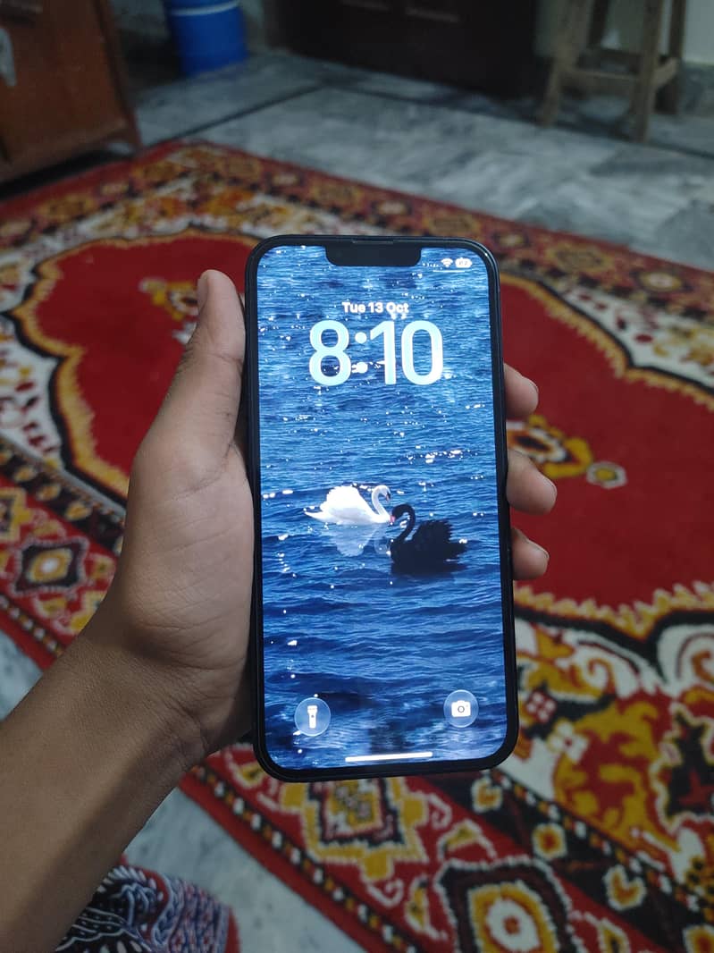 Apple iPhone 13 3