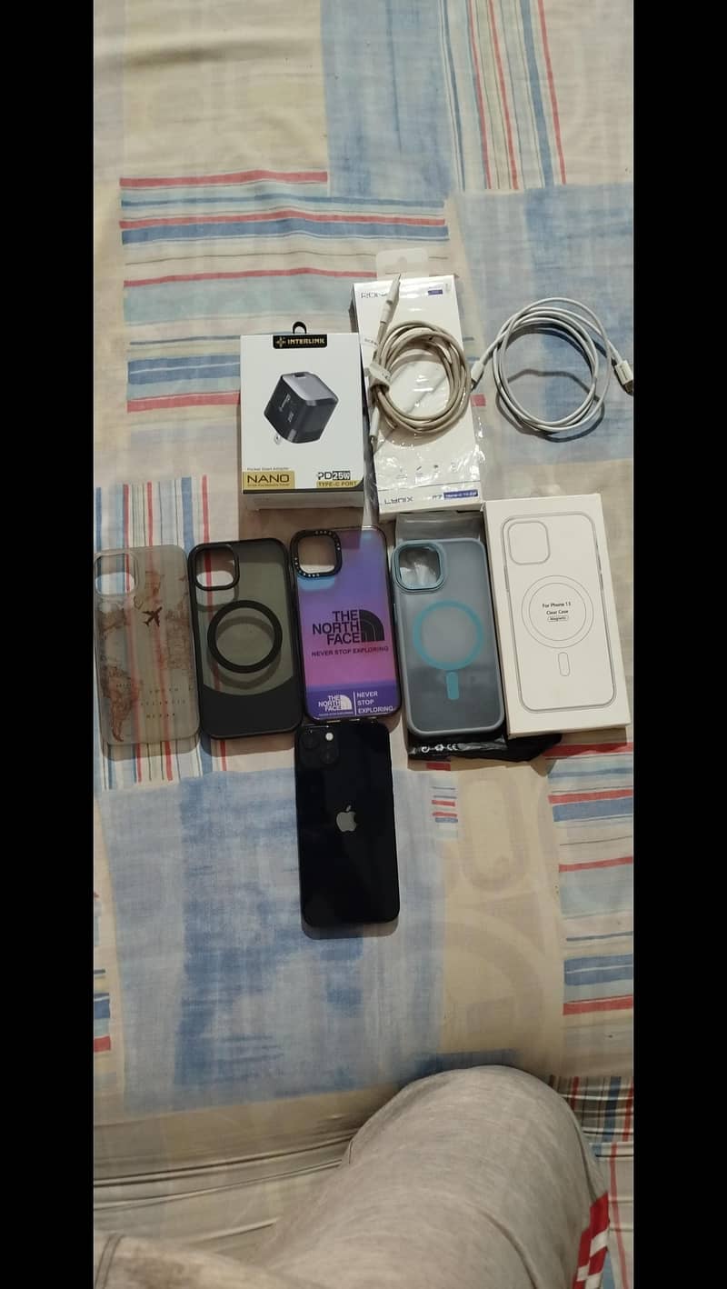 Apple iPhone 13 0