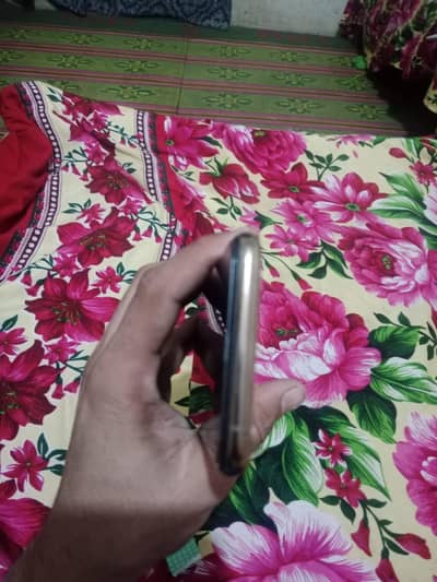 Apple iPhone XS