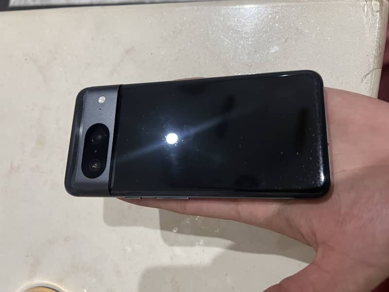 Google Pixel 8 5