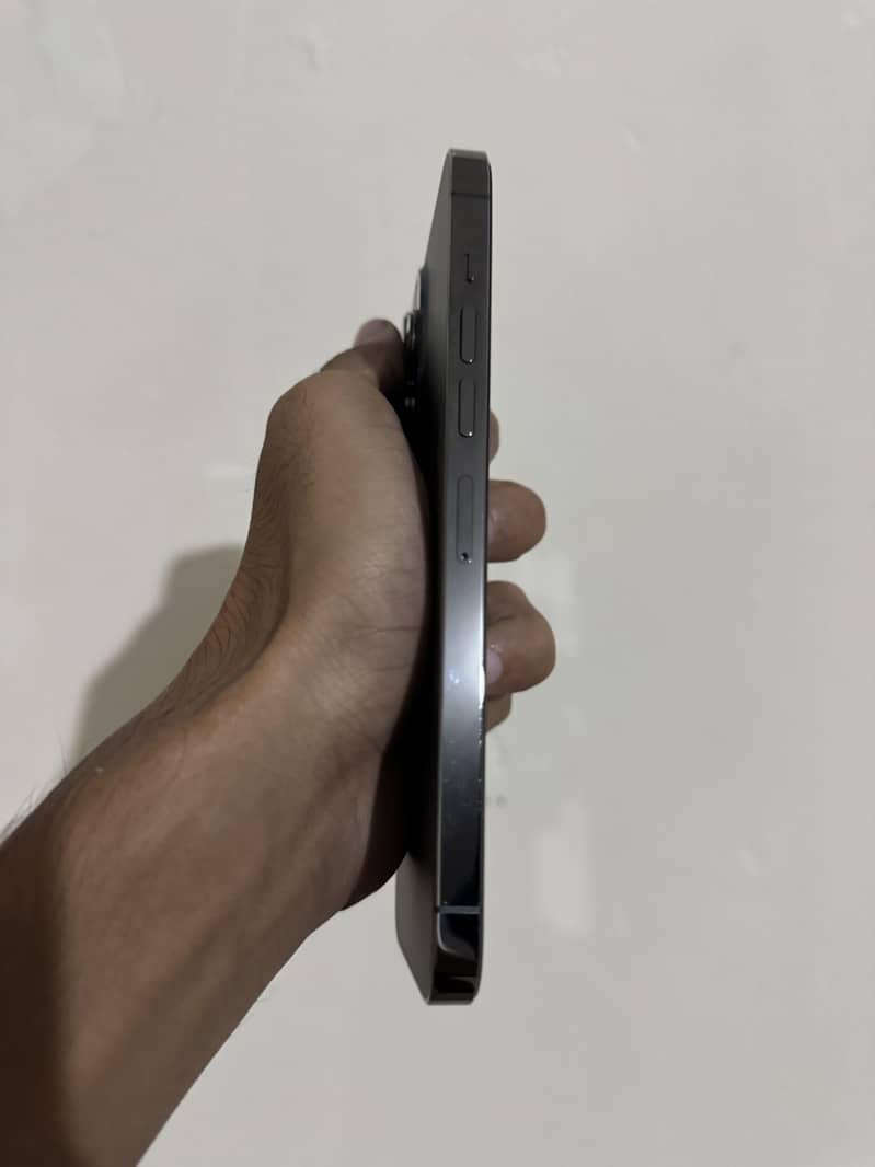 iPhone 13 Pro Max 4 Month Sim Time 2