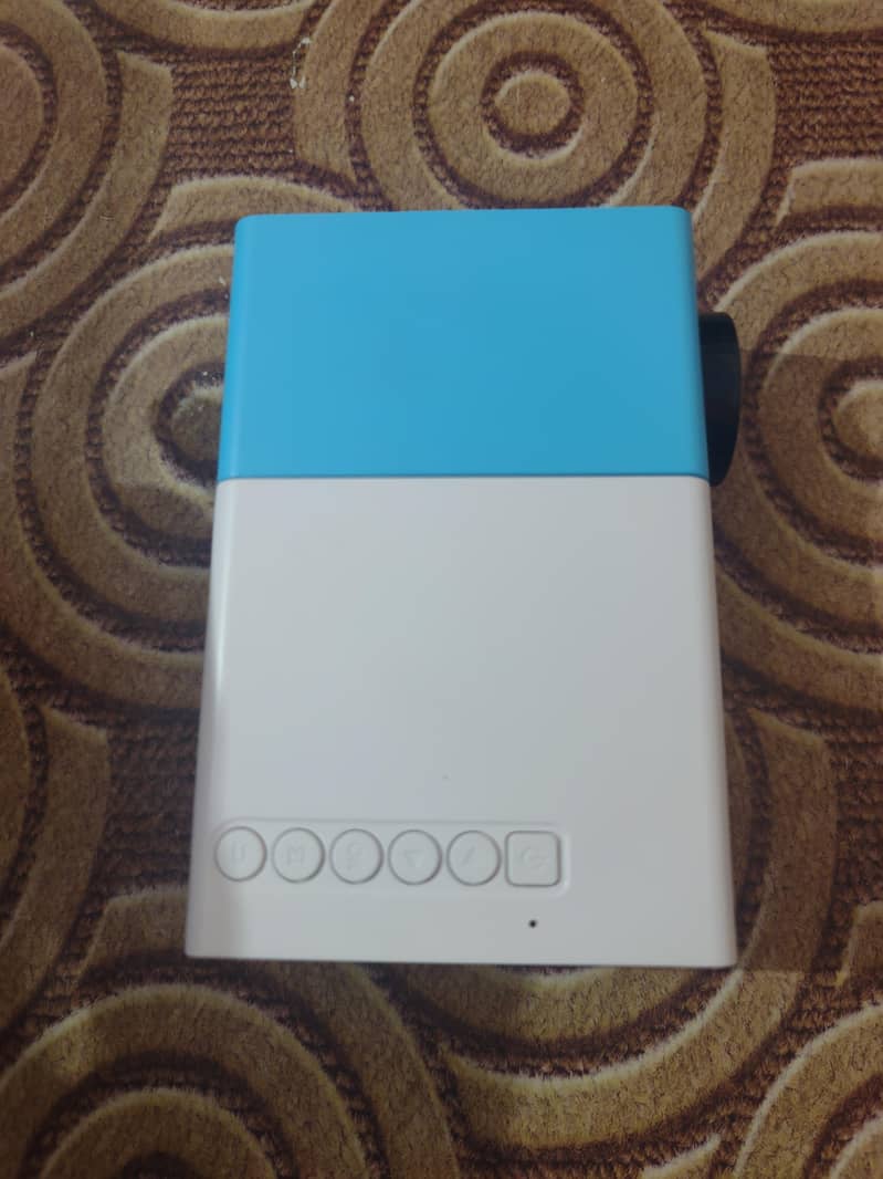 led projector 5