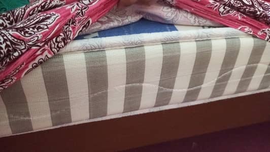 Englander king mattress 6×6.5 ft 1 year used