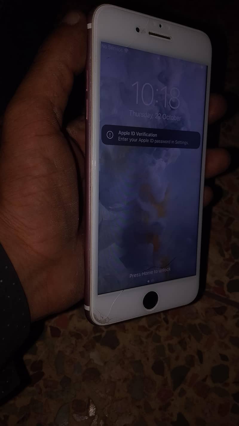 Apple iPhone 7 Plus 4