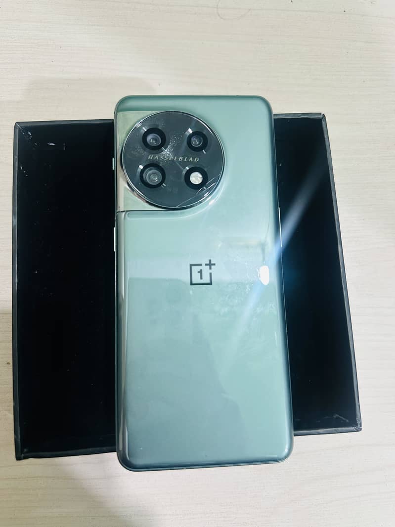 One Plus 11 1