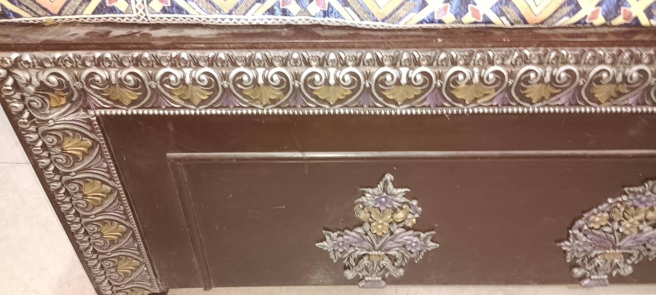 wooden bed 2