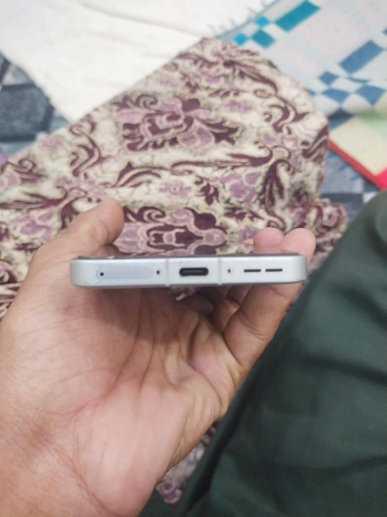 One Plus 13T 2