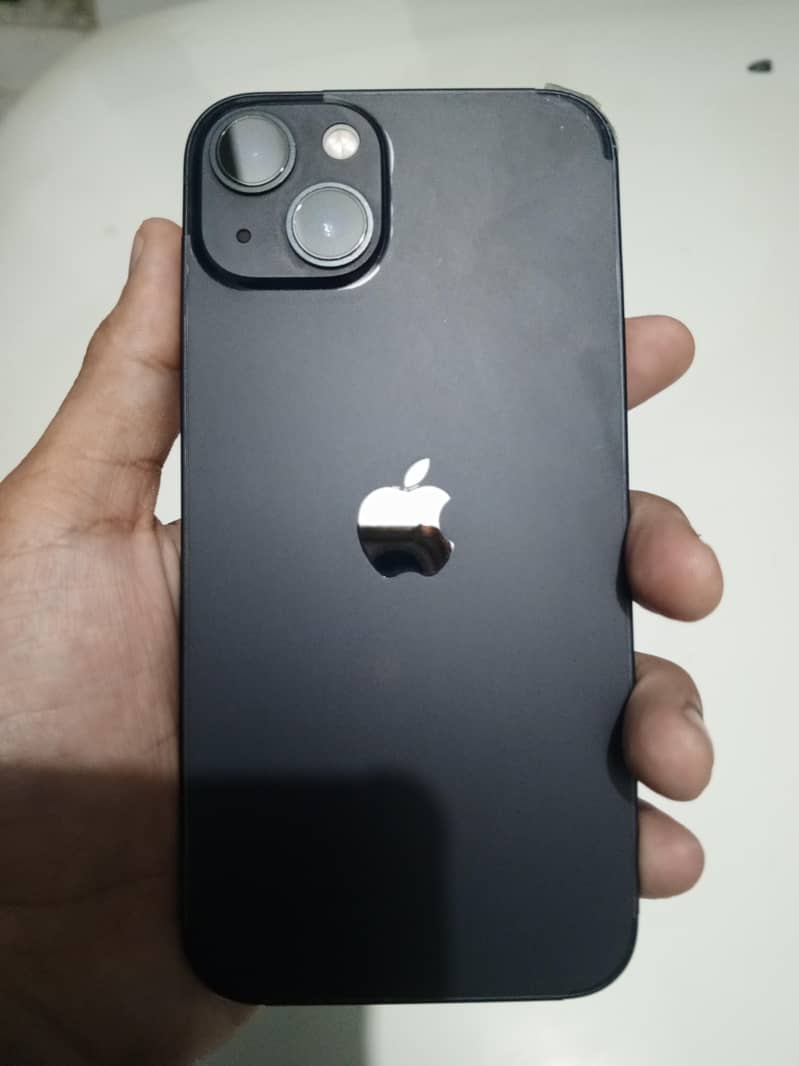 Apple iPhone 13 4