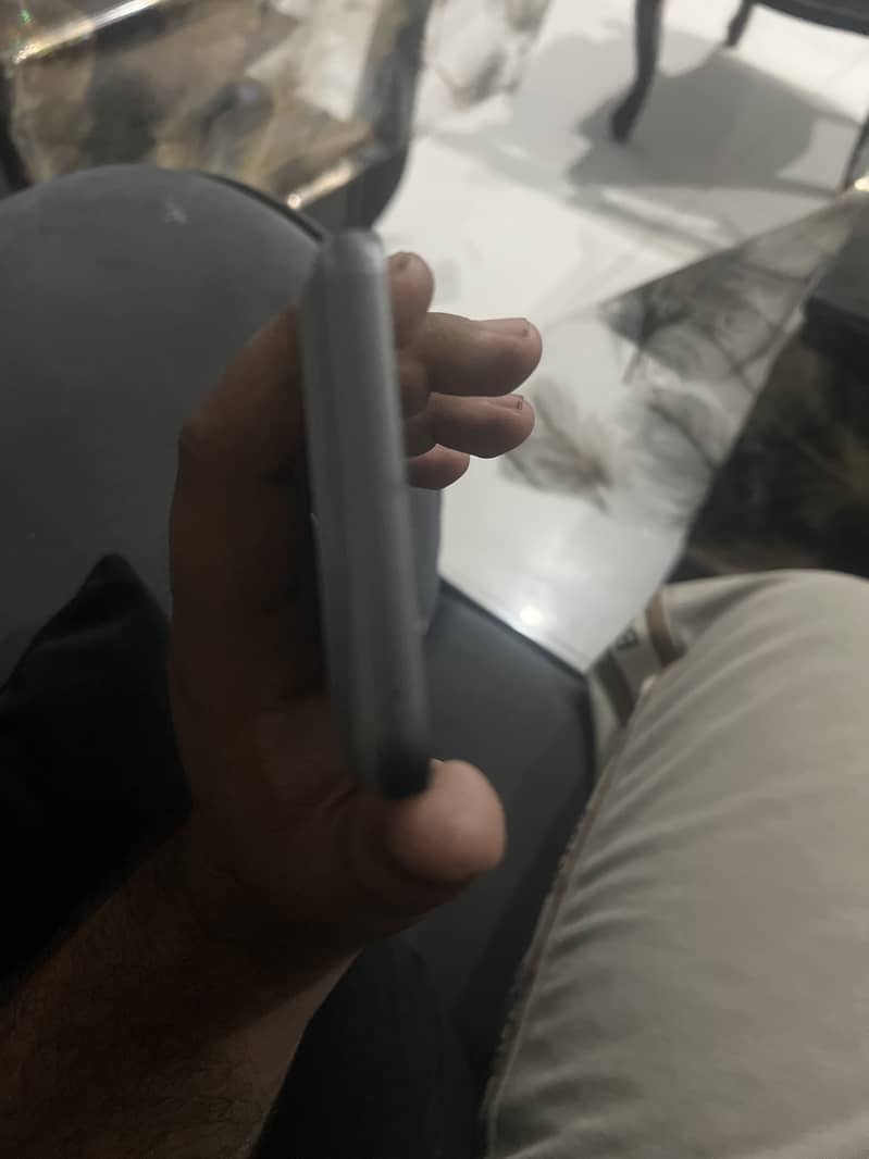 Google Pixel 8 3