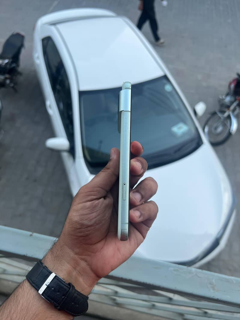 Google Pixel 8 0