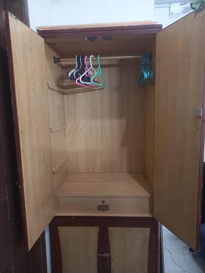shelves 3 with rod (hanging and shelves space)