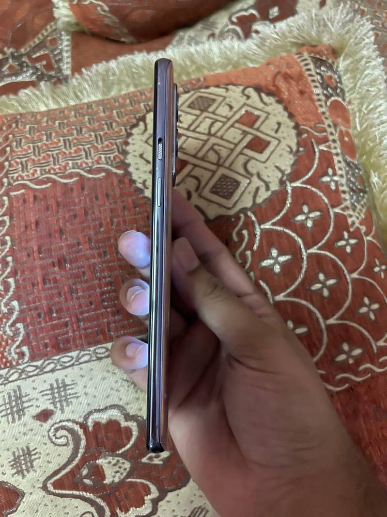 One Plus 9 5