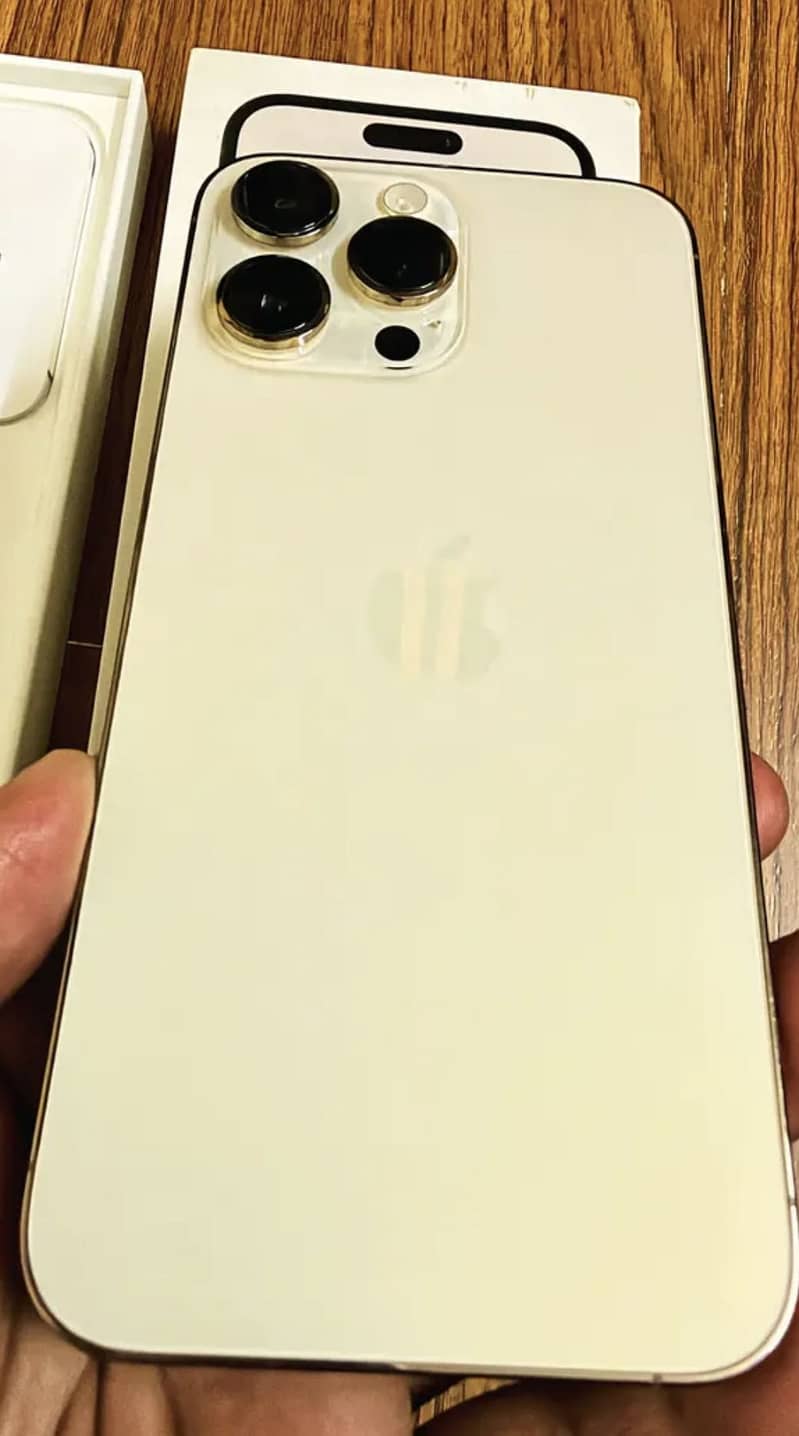 Apple iPhone 14 Pro Max 2