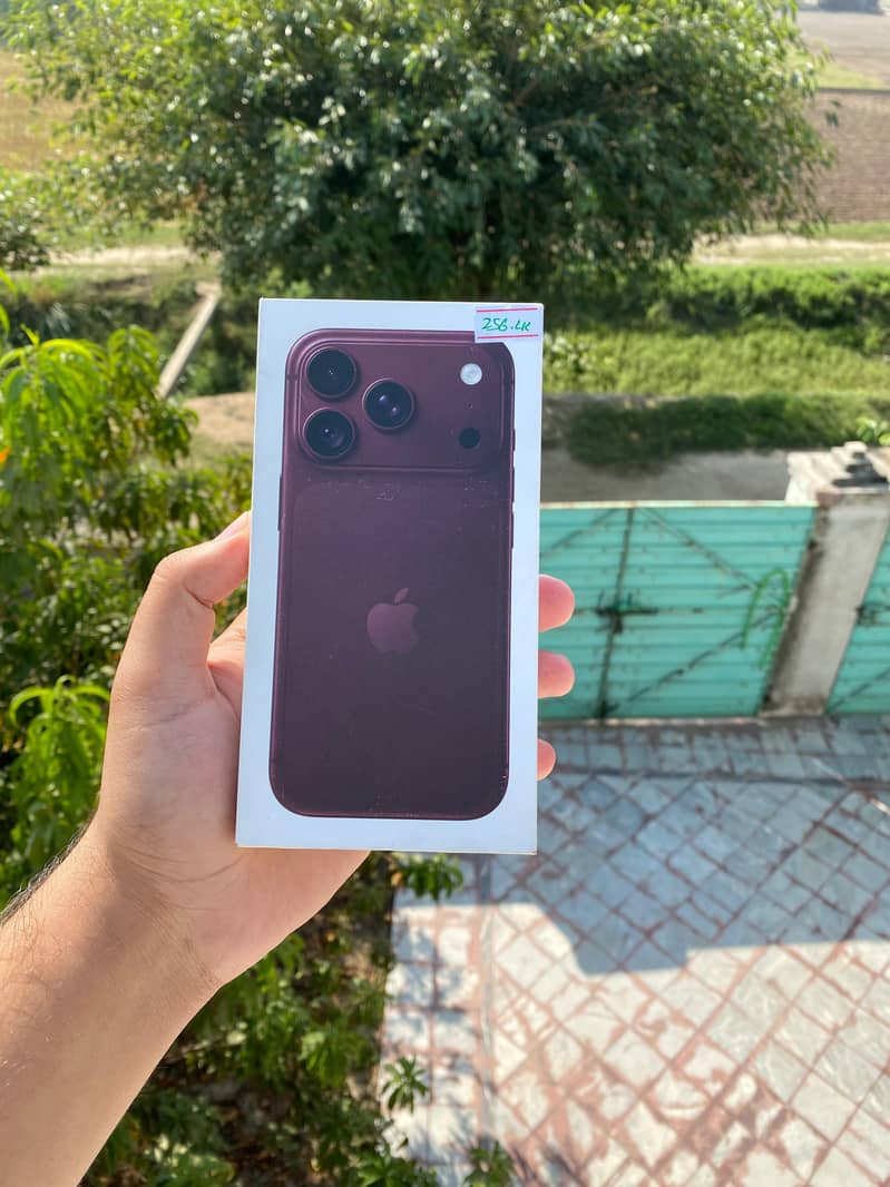 Apple iPhone 18 Pro 1