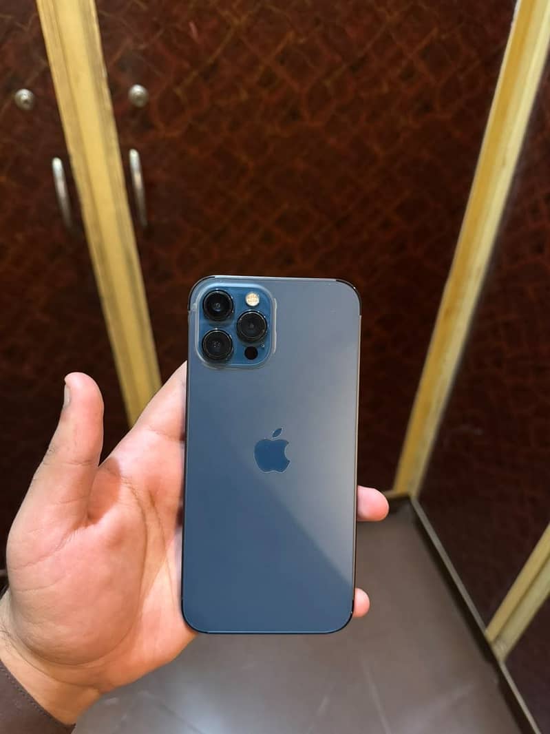 Apple iPhone 12 Pro Max 0