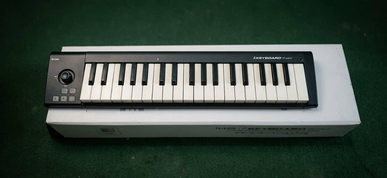 iCON iKeyboard 4 Mini 37-Key USB MIDI Controller Keyboard - Other Video ...
