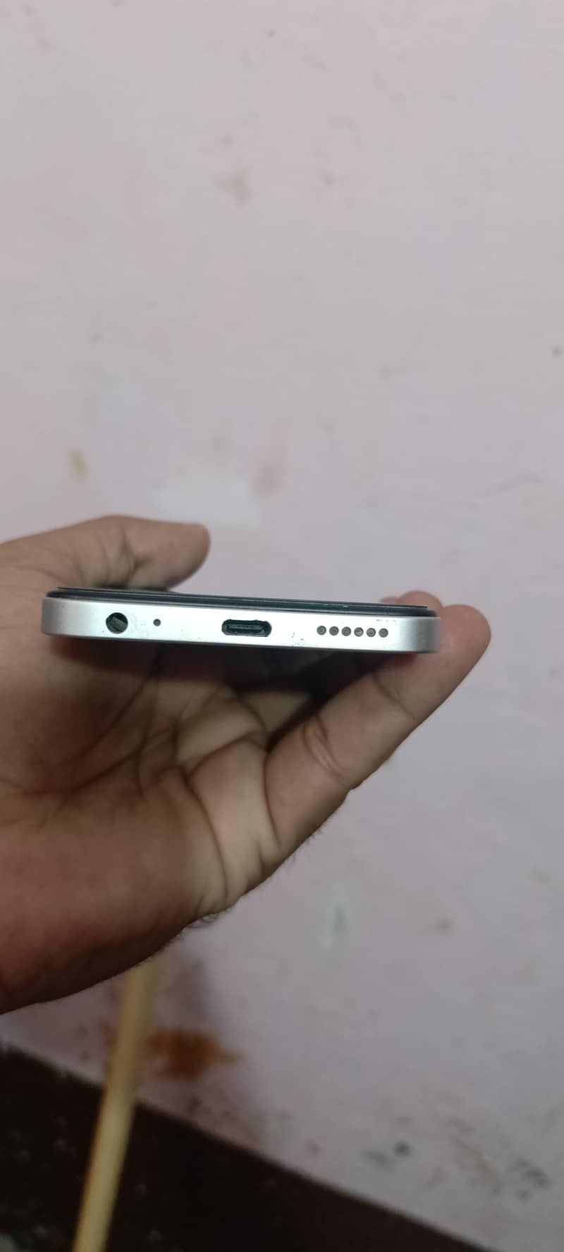 Tecno Spark Go 1 4