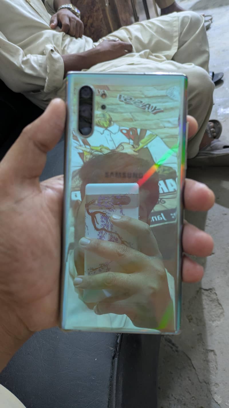 Samsung Galaxy note 10 plus 4