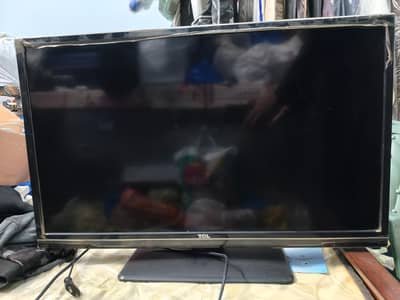 TCL Simple Led Tv 32Inch For sale