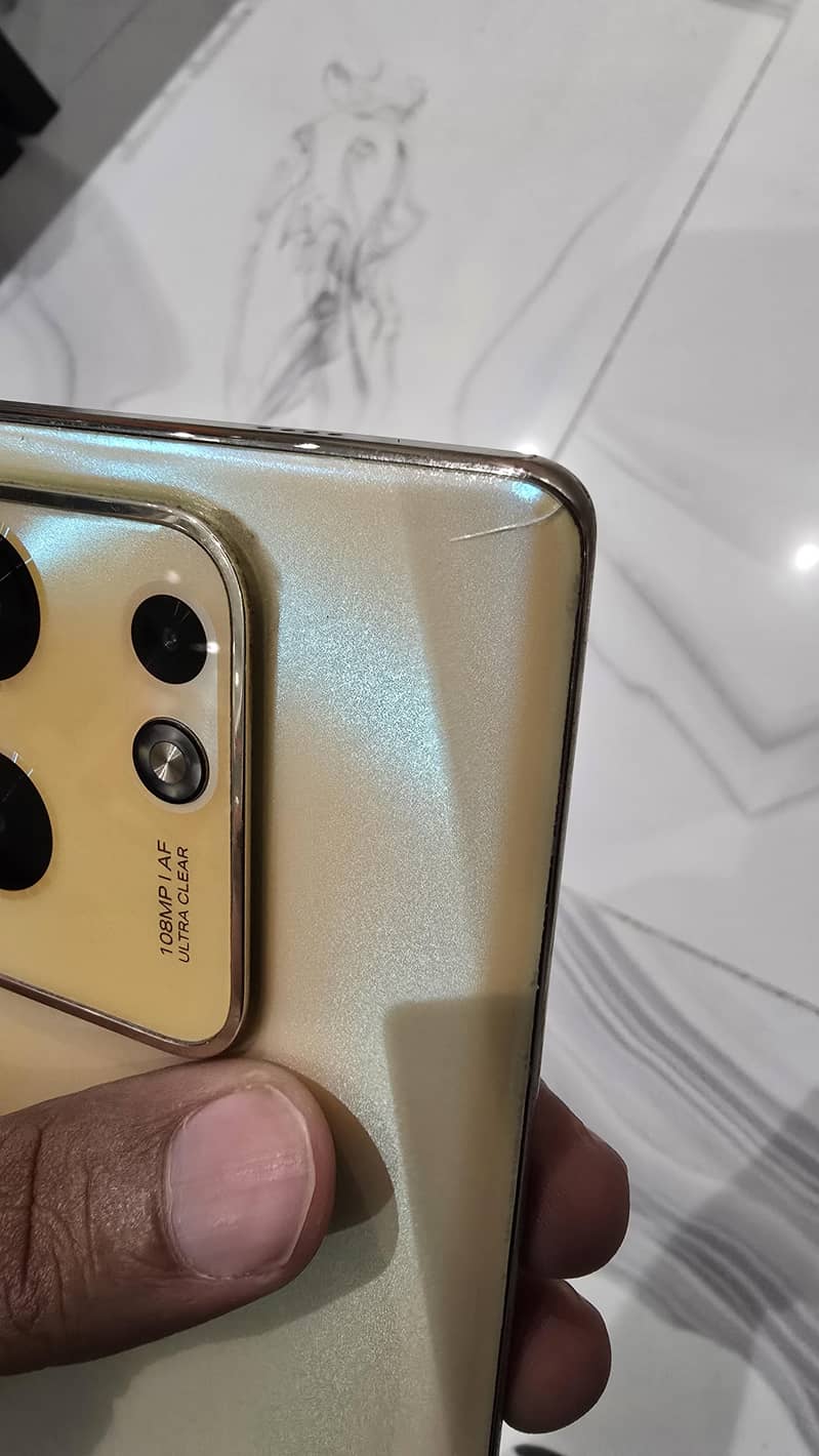 Infinix Zero 30 2