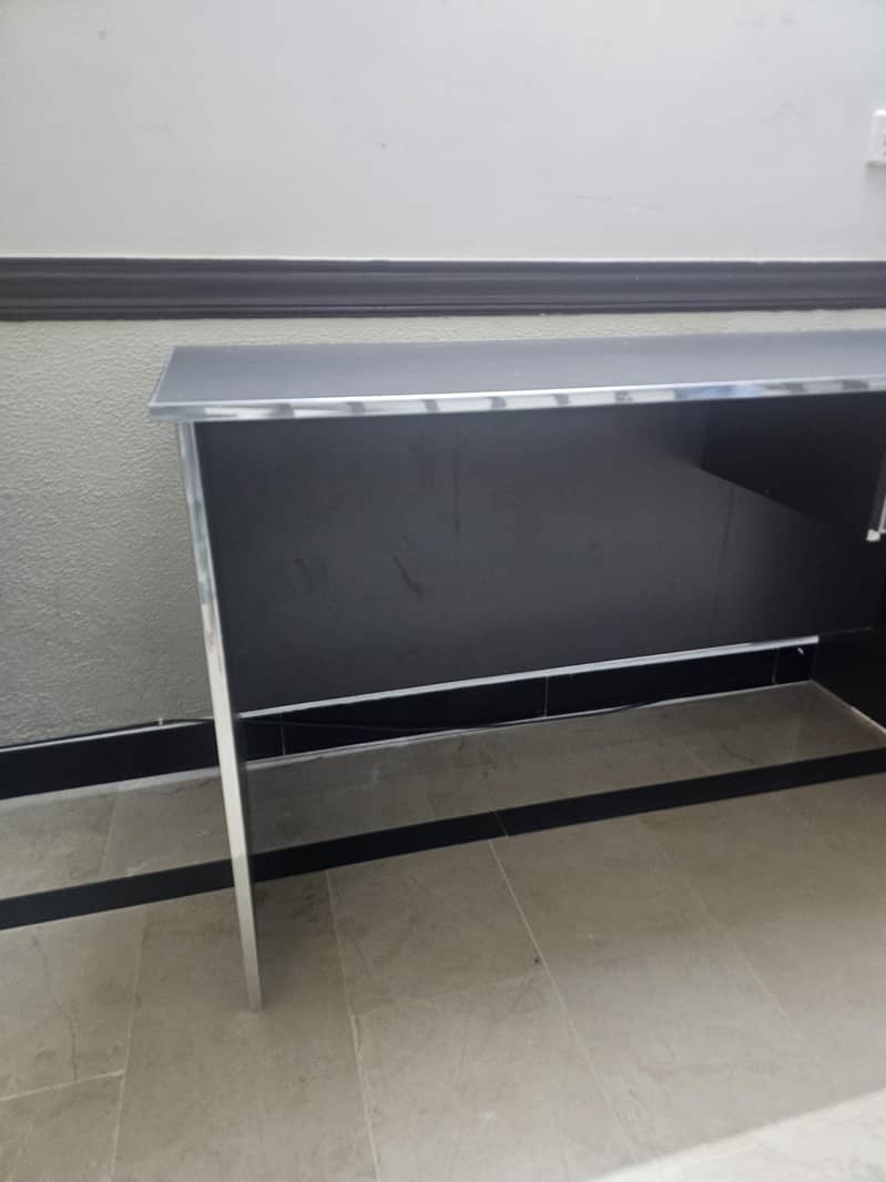 Office Table 2