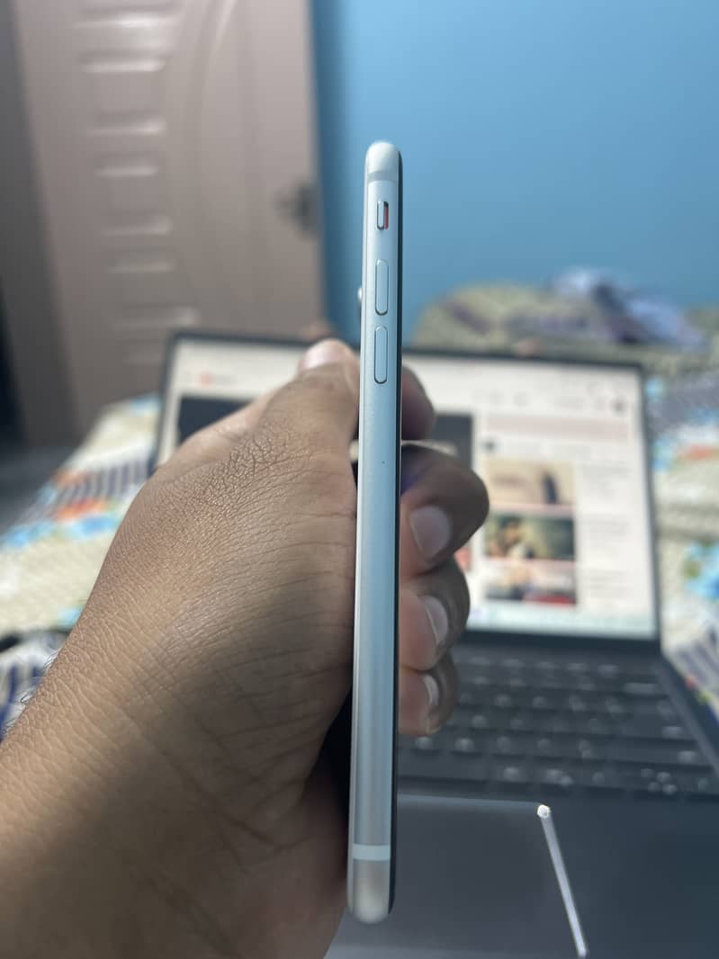 iphone SE 2020 2nd generation 2