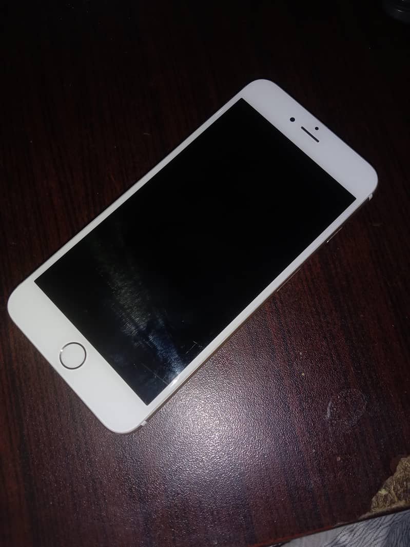 Apple iPhone 6S Plus 0