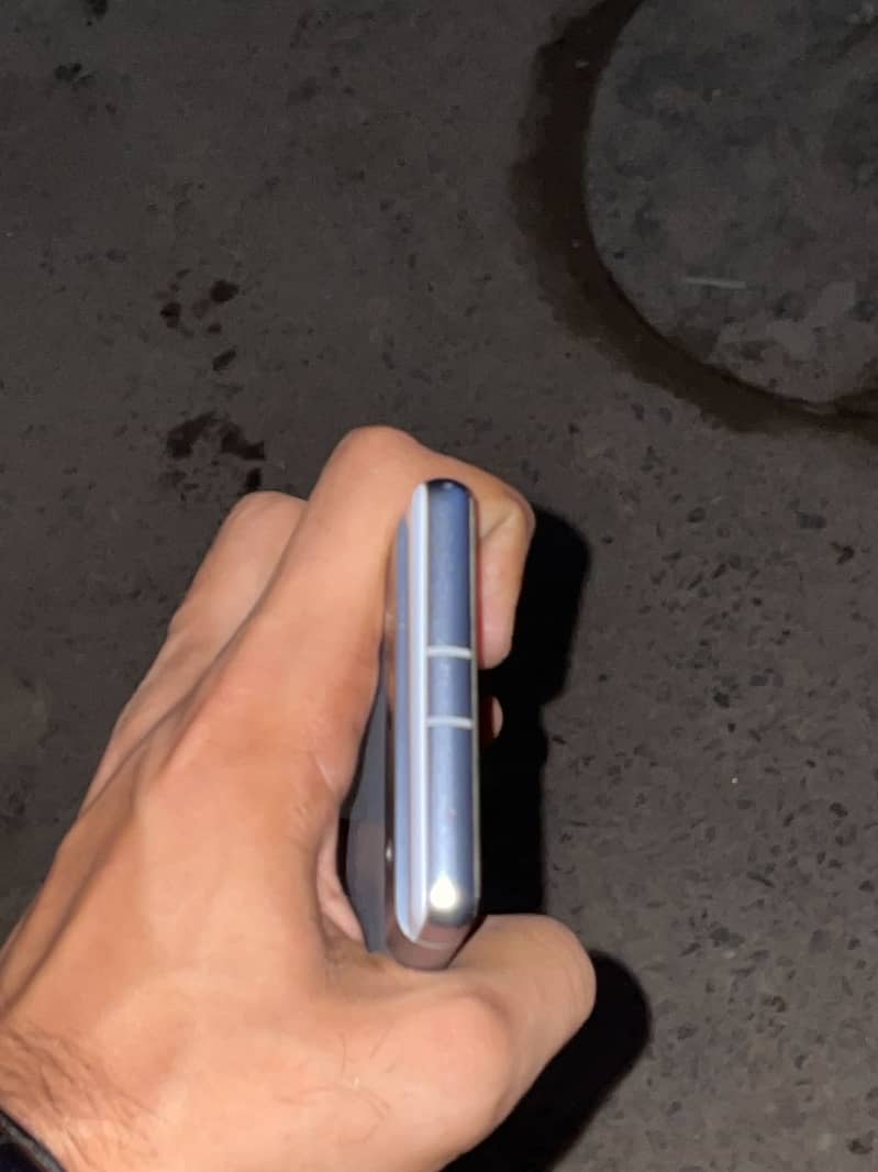Google pixel 7A 1