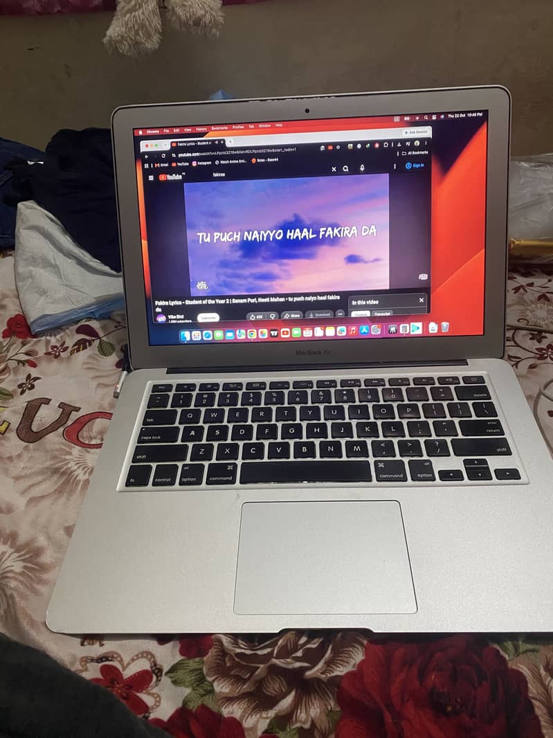 Macbook air 2011 2