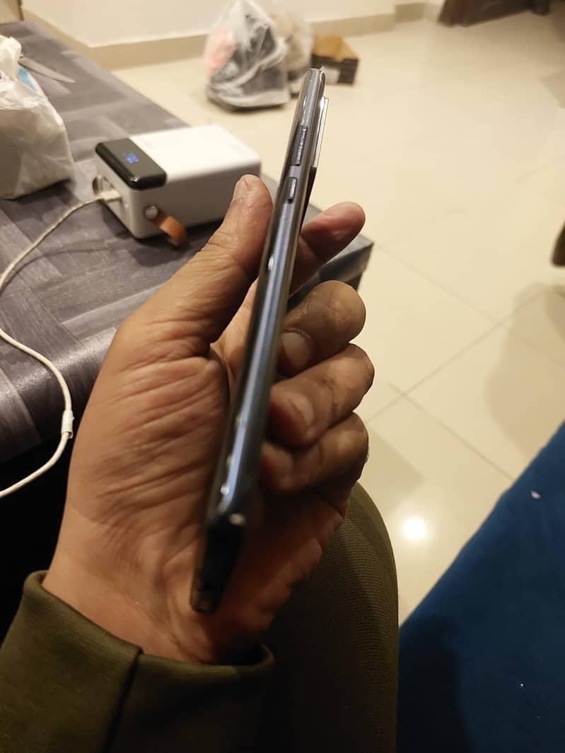 Infinix Note 40 Pro 5