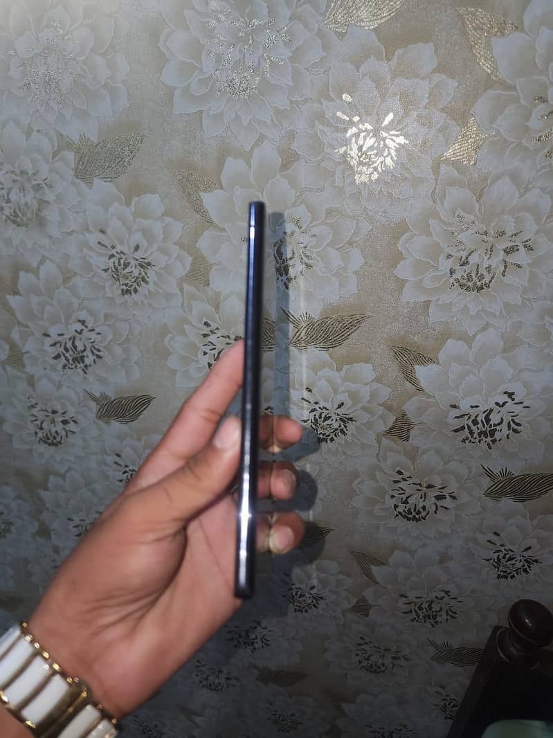 Tecno Spark 20 Pro Plus 3