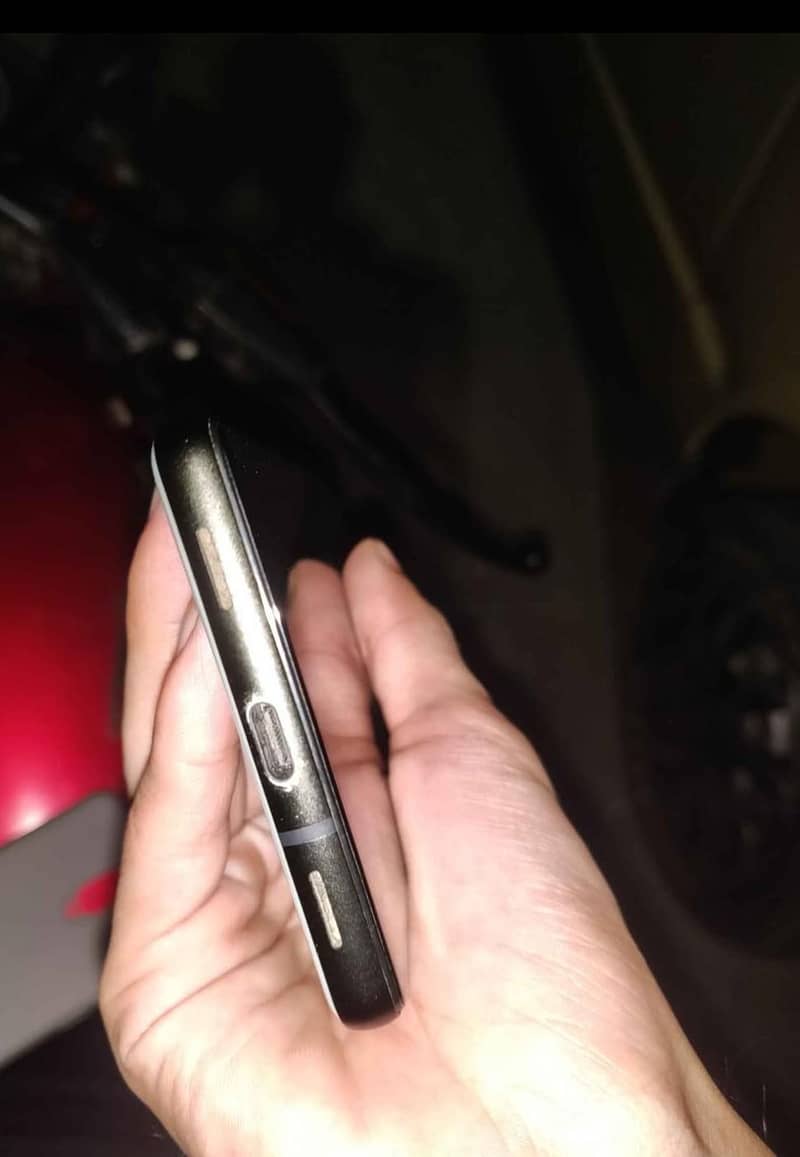 Google Pixel 6a 3