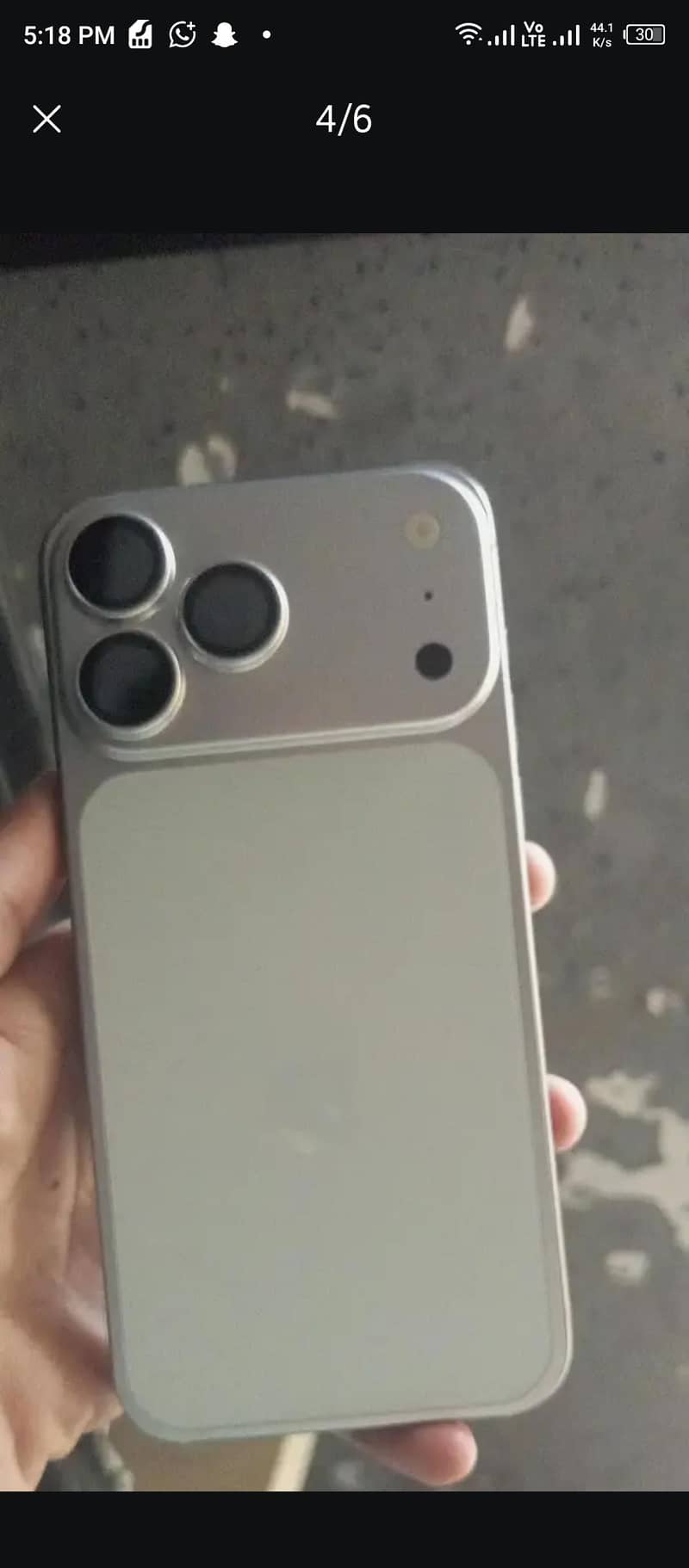 Apple iPhone 15 Pro Max 4