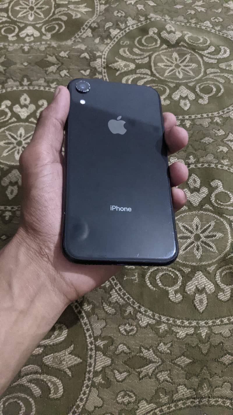Apple iPhone XR 5