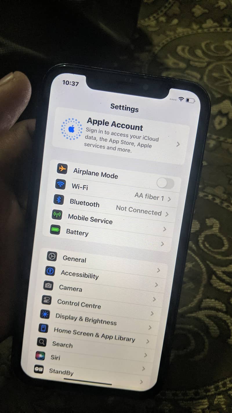Apple iPhone XR 7