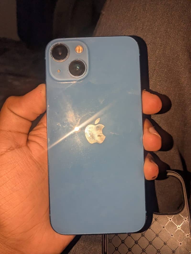 Apple iPhone 13 2