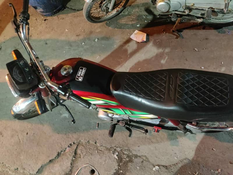 Honda CD 70 4