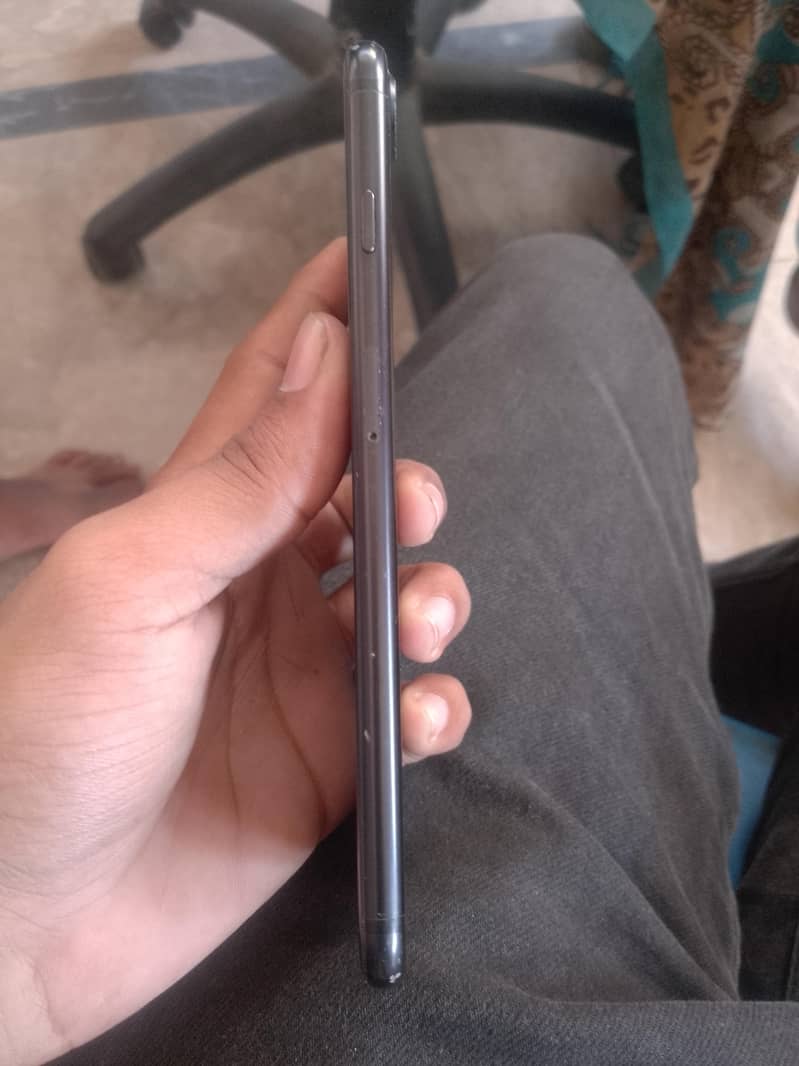 Apple iPhone 7 Plus 4