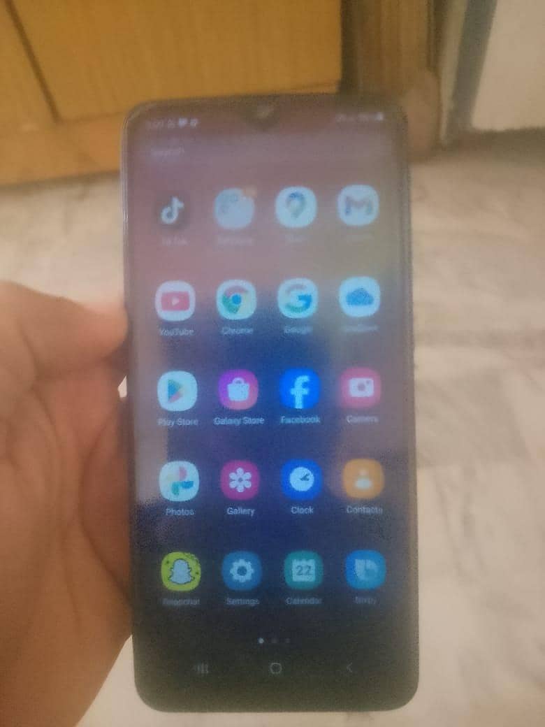 Samsung Mobile A50 1