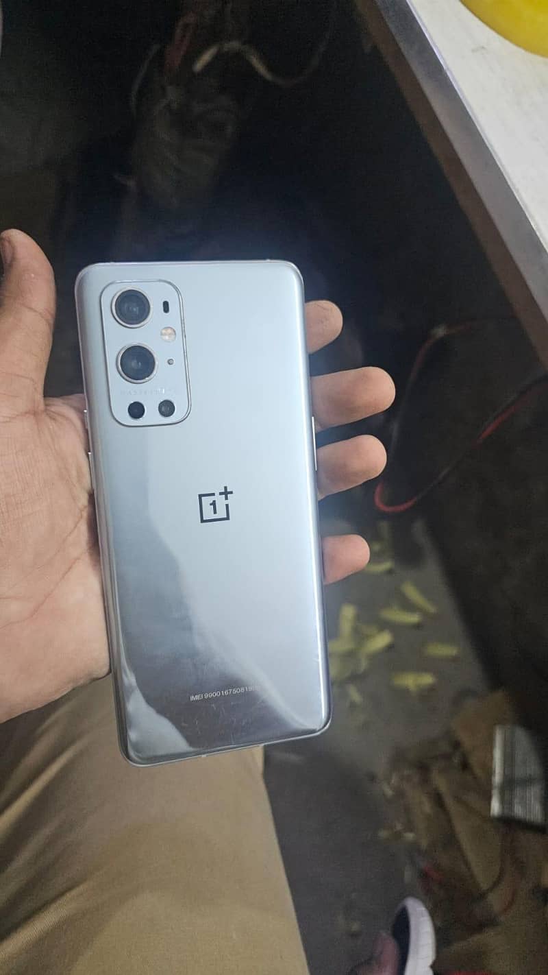 One Plus 9 Pro 0