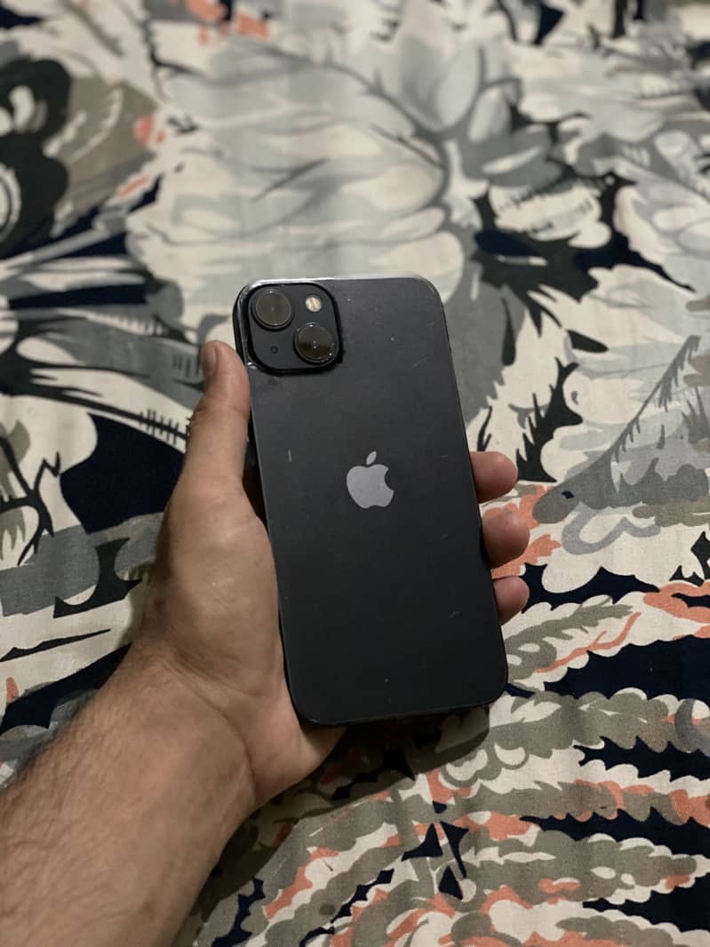 IPhone 13 0