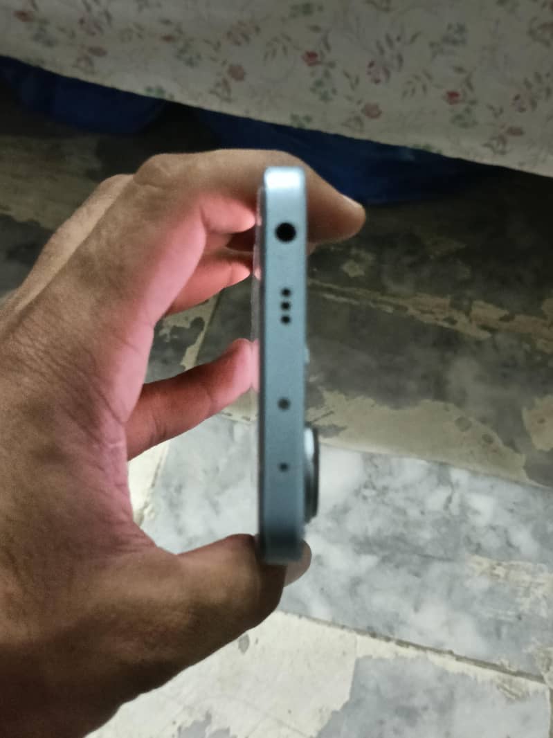 Xiaomi Redmi Note 13 4