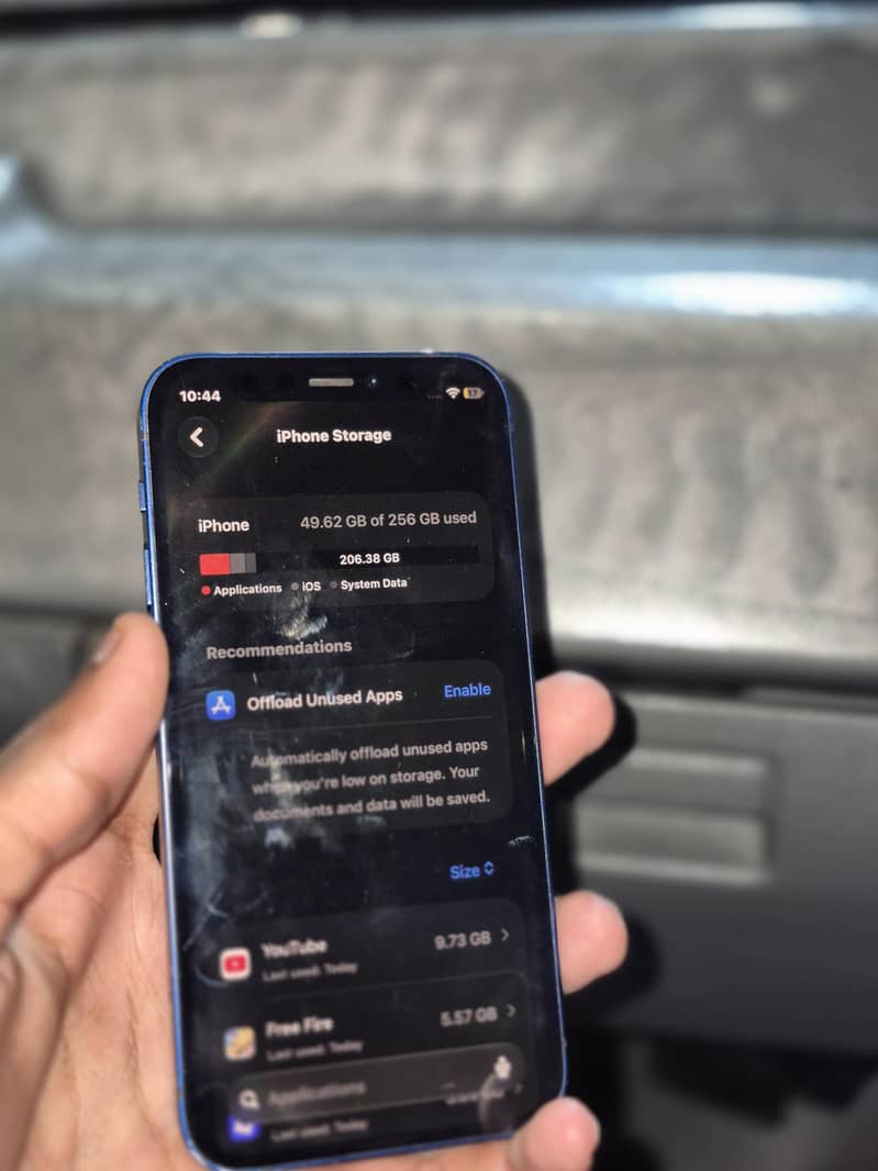 Apple iPhone 12 mini 6