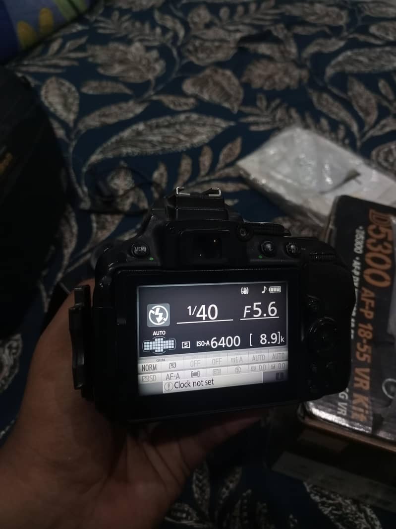 Nikon D5300 + 50mm - Digital Cameras - 1120769089