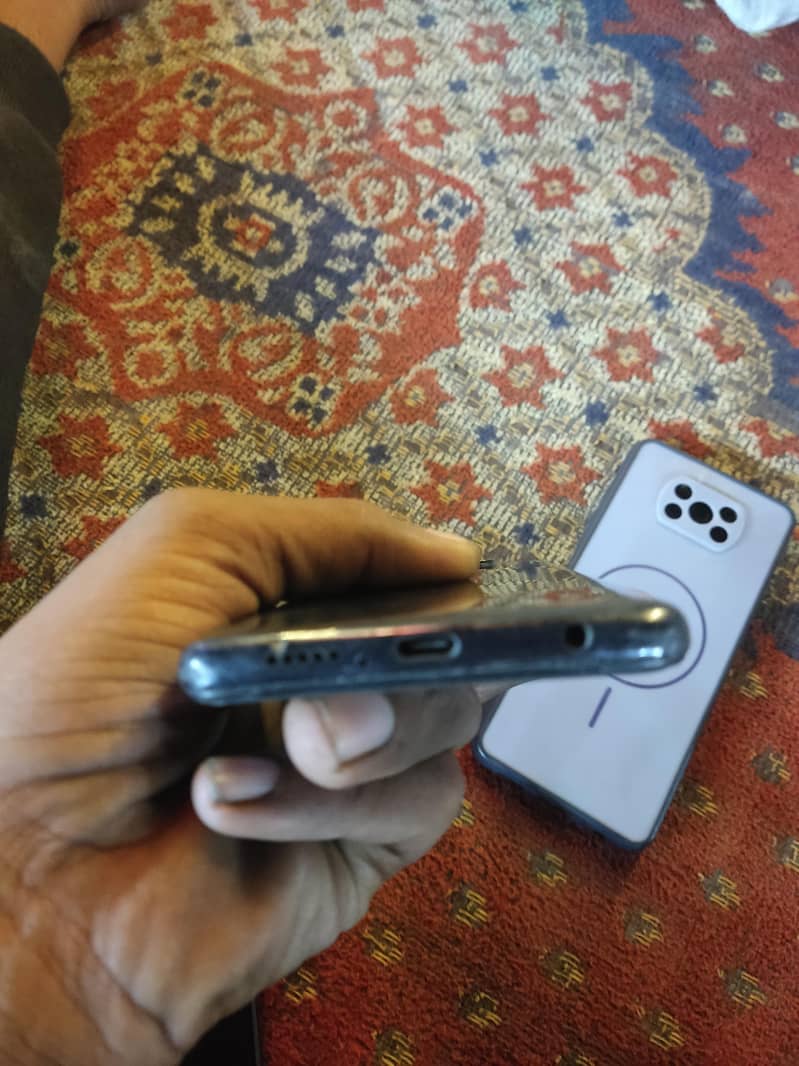 Xiaomi POCO X3 NFC 4