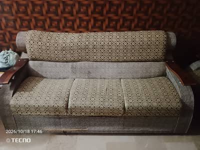 SOFA SET WITH TABLE