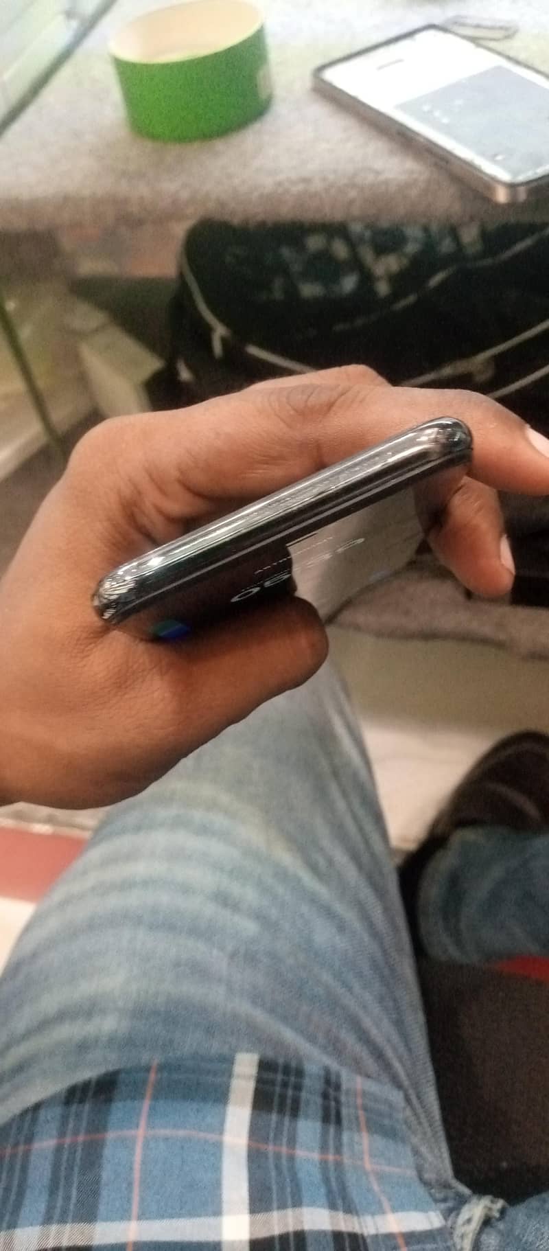 Apple iPhone X 0