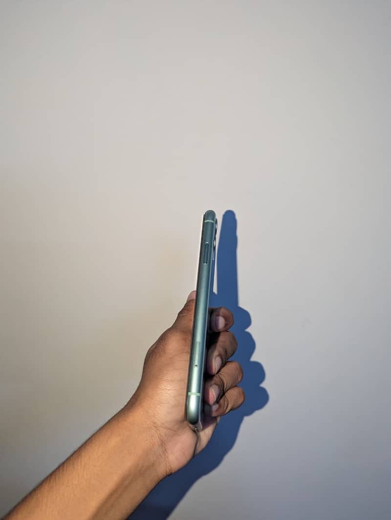 Apple iPhone 11 2