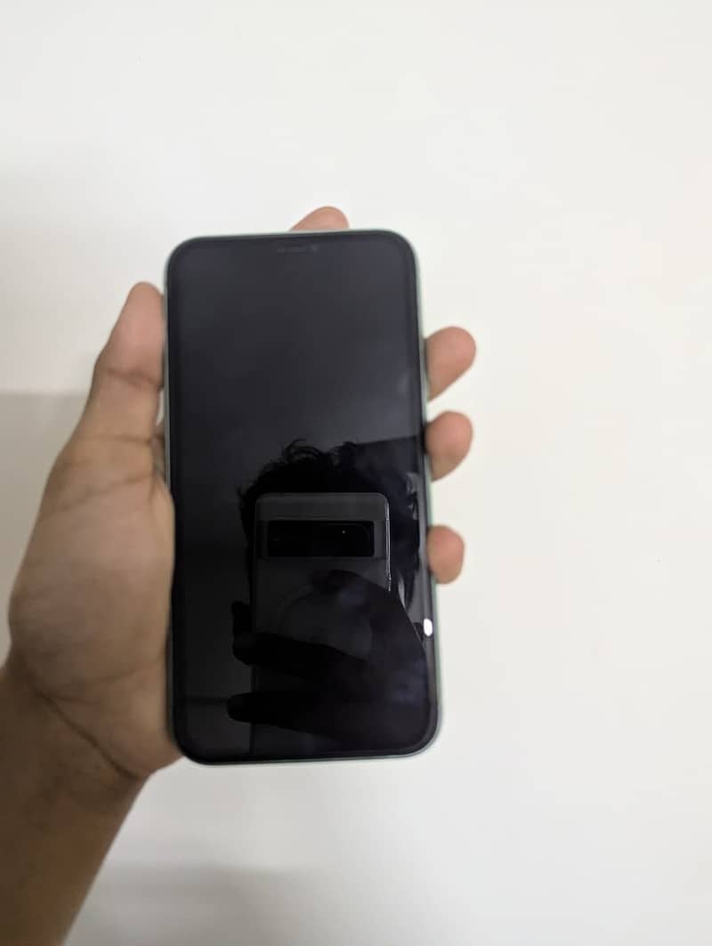 Apple iPhone 11 6