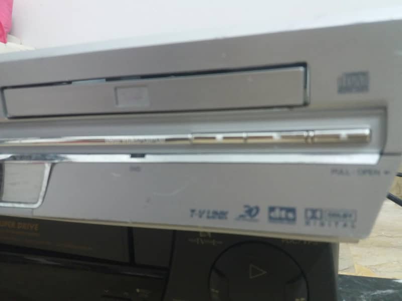 JVC Combo Vcr 3